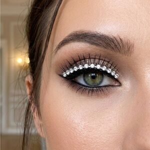 💋💄 Two Boxes of Yofi Diamond Strip Frosting Lashes 💄💋